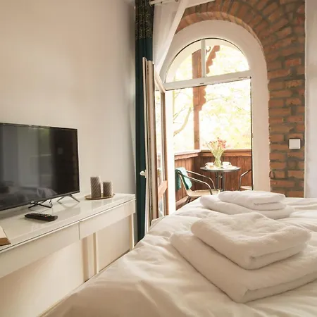 Appartement Debowa 3 *