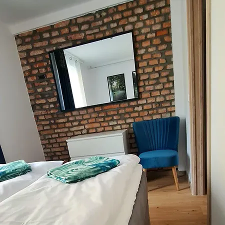 Debowa 3 Apartment