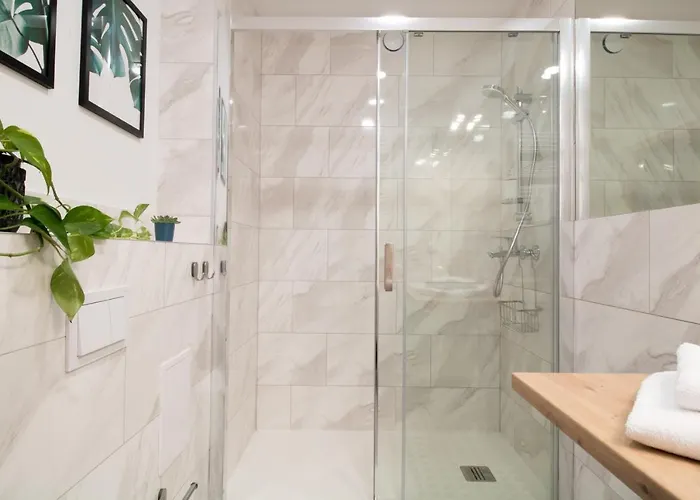 Debowa 3 ポラニツァ・ズドゥルイ