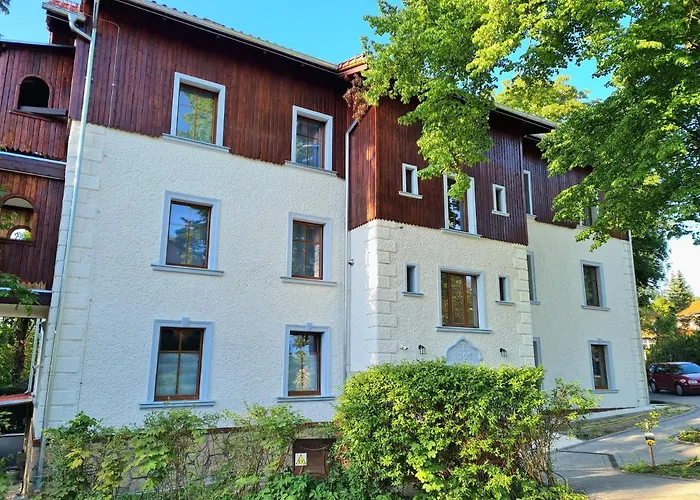 アパート Debowa 3 *