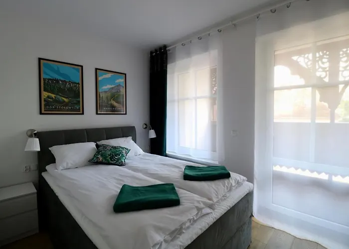 アパート Debowa 3 *