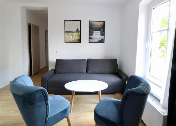 Debowa 3 * ポラニツァ・ズドゥルイ