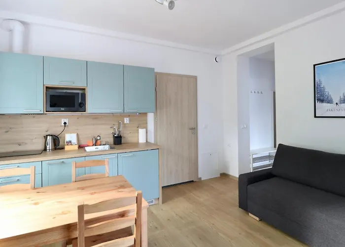 アパート Debowa 3 *